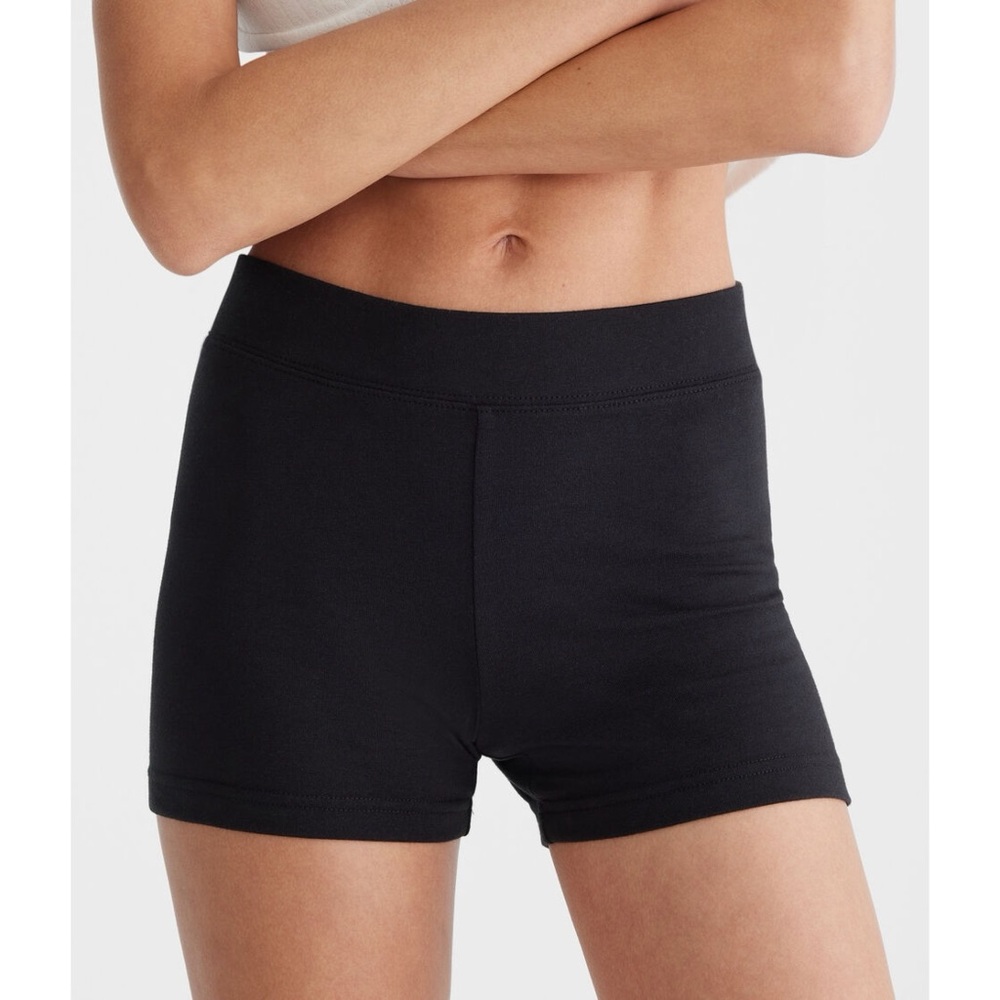 Aeropostale High-Rise Booty Shorts in Black Fox Women’s Size S